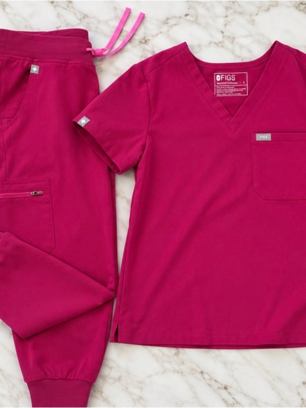 Figs digital grape top and petite jogger set